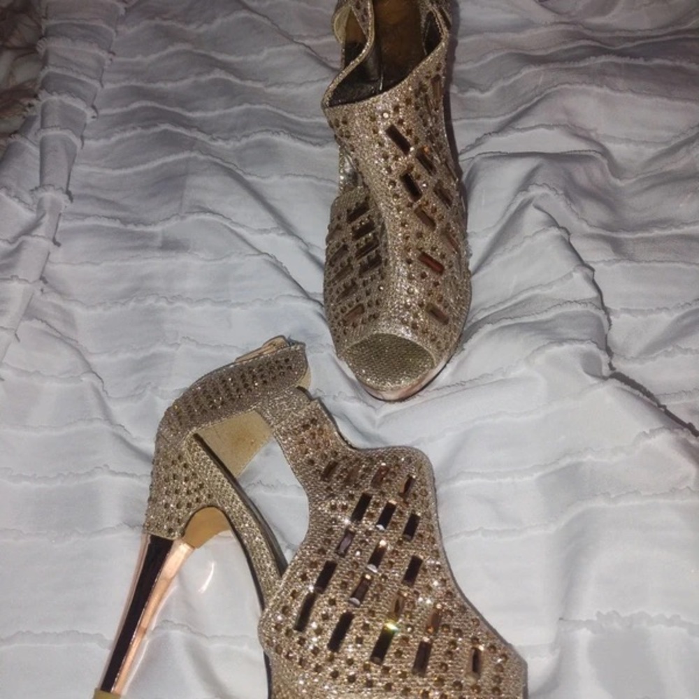 H&M Shimmering Gold Heels